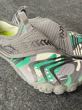 UBFEN Kids Water Shoes Size 2 Gray Aqua Beach Pool Shoes